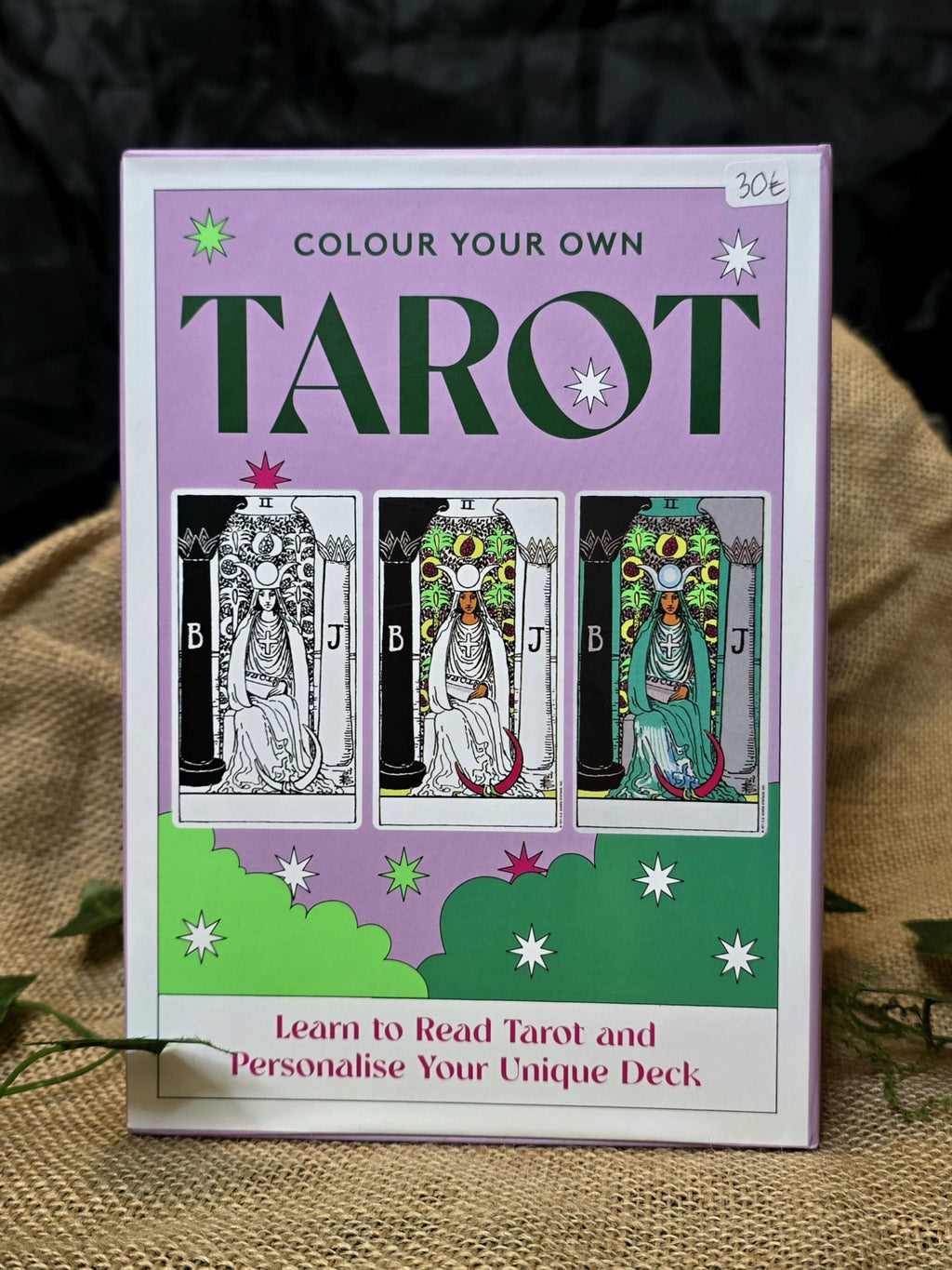 Color Your Own Tarot -tarotkortit