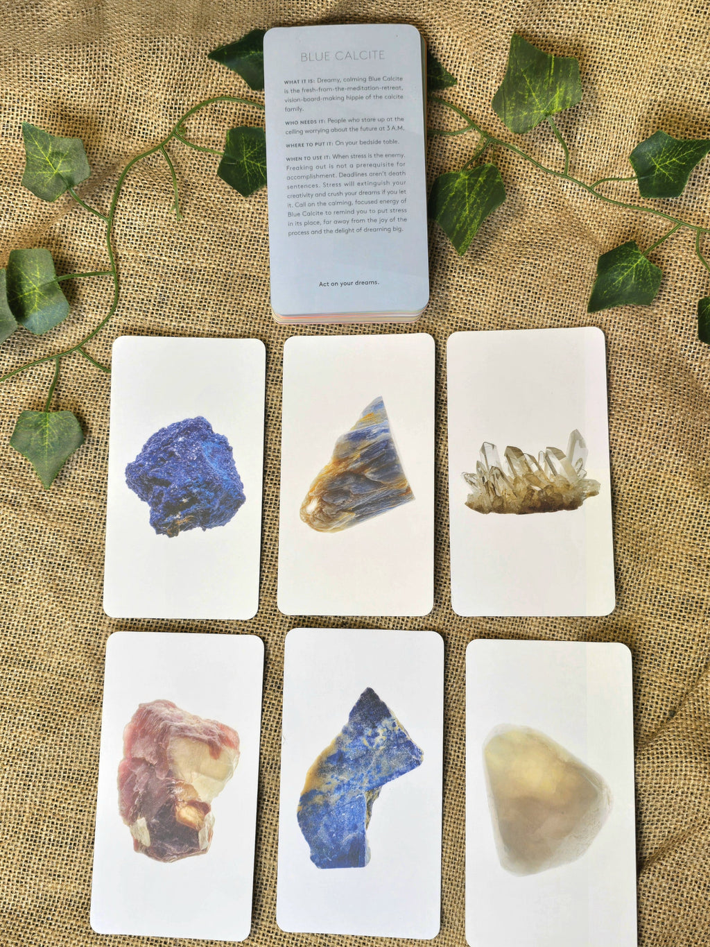 Crystals-tarotkortit
