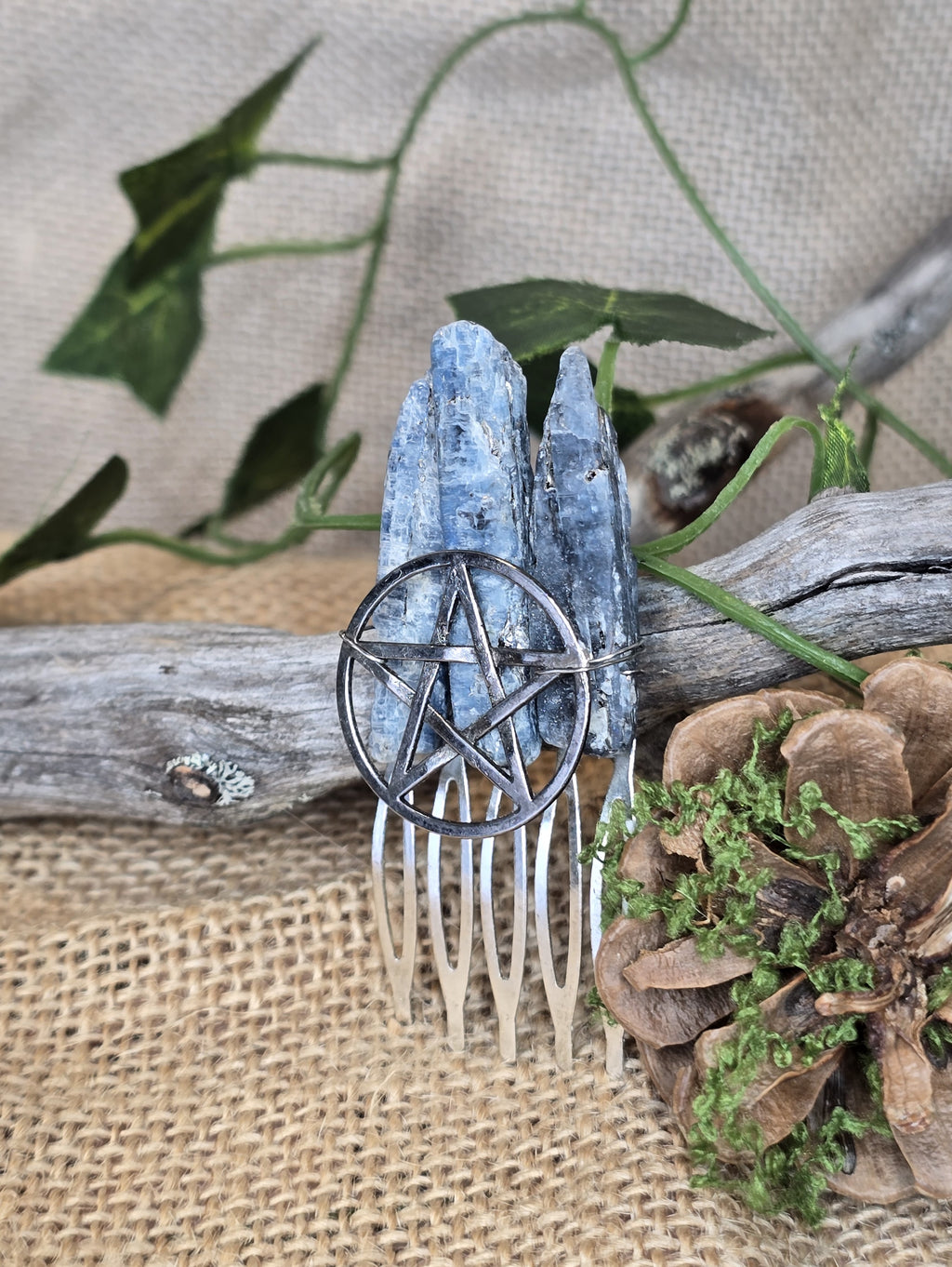 Sinisinetti-hiuskampa/hiuskoru