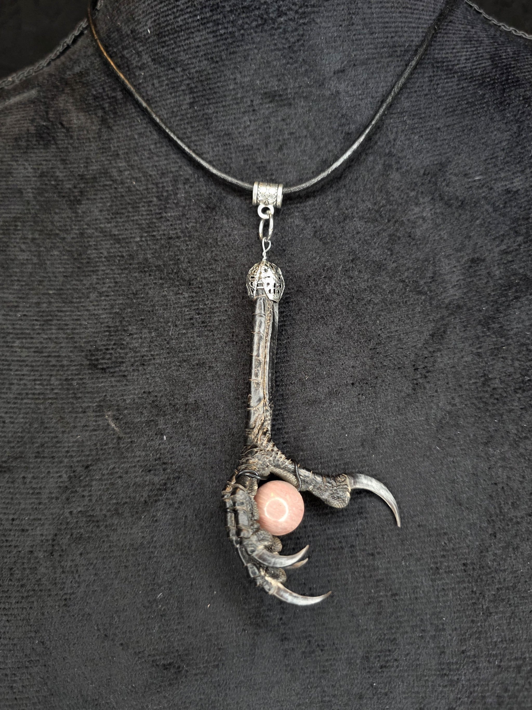 Korpin Aarre kaulakoru