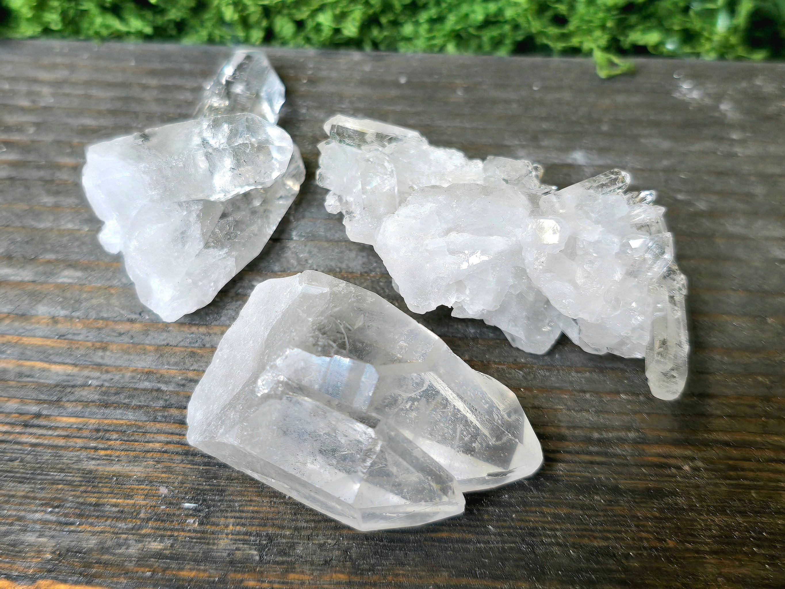 Vuorikristalli klusteri