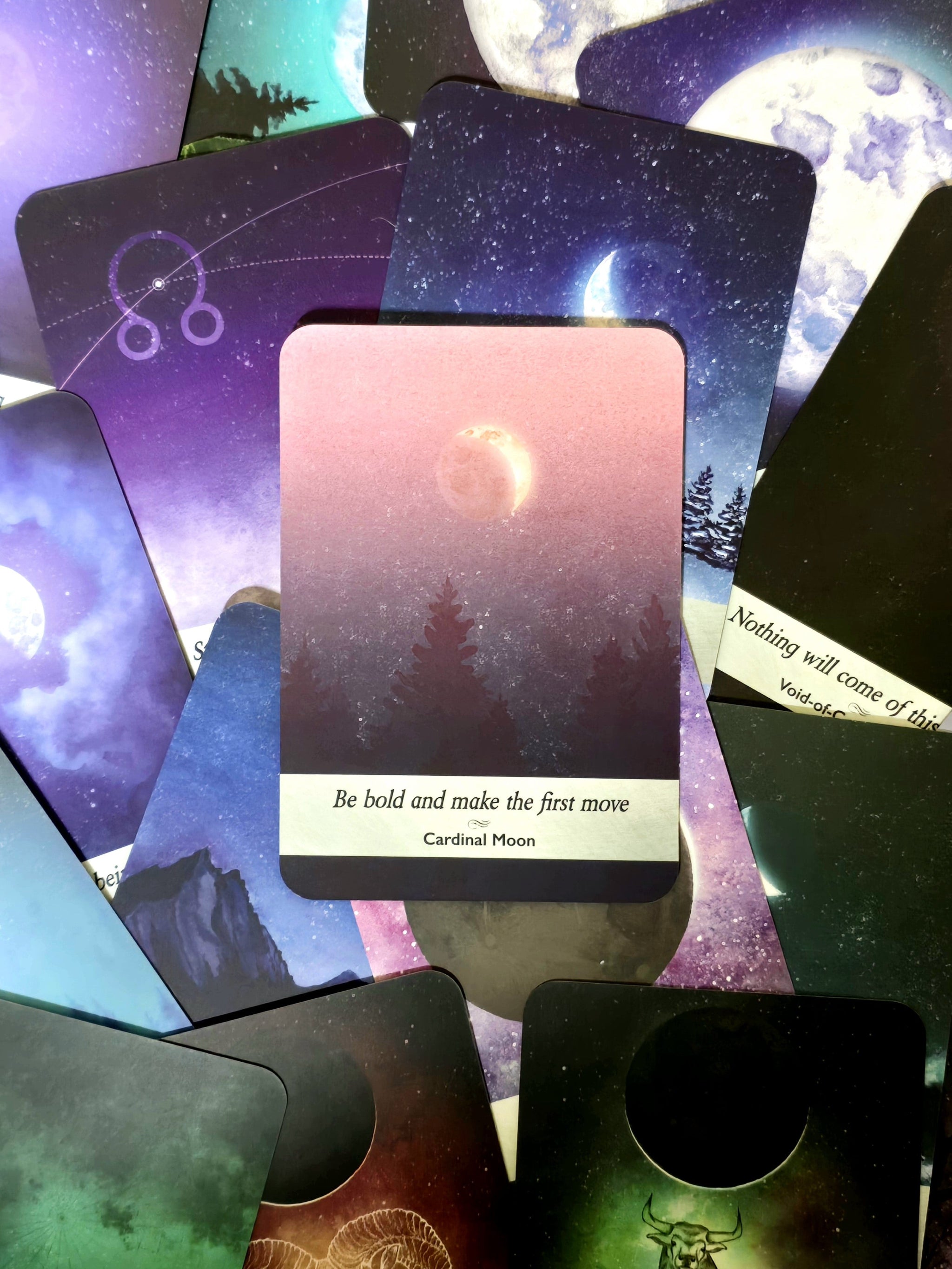 Moonology -oraakkelikortit