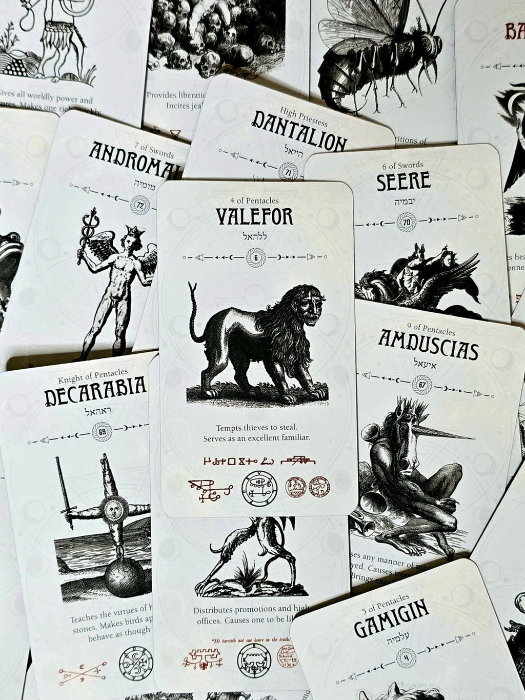 Occult Tarot Pocket Edition- tarotkortit