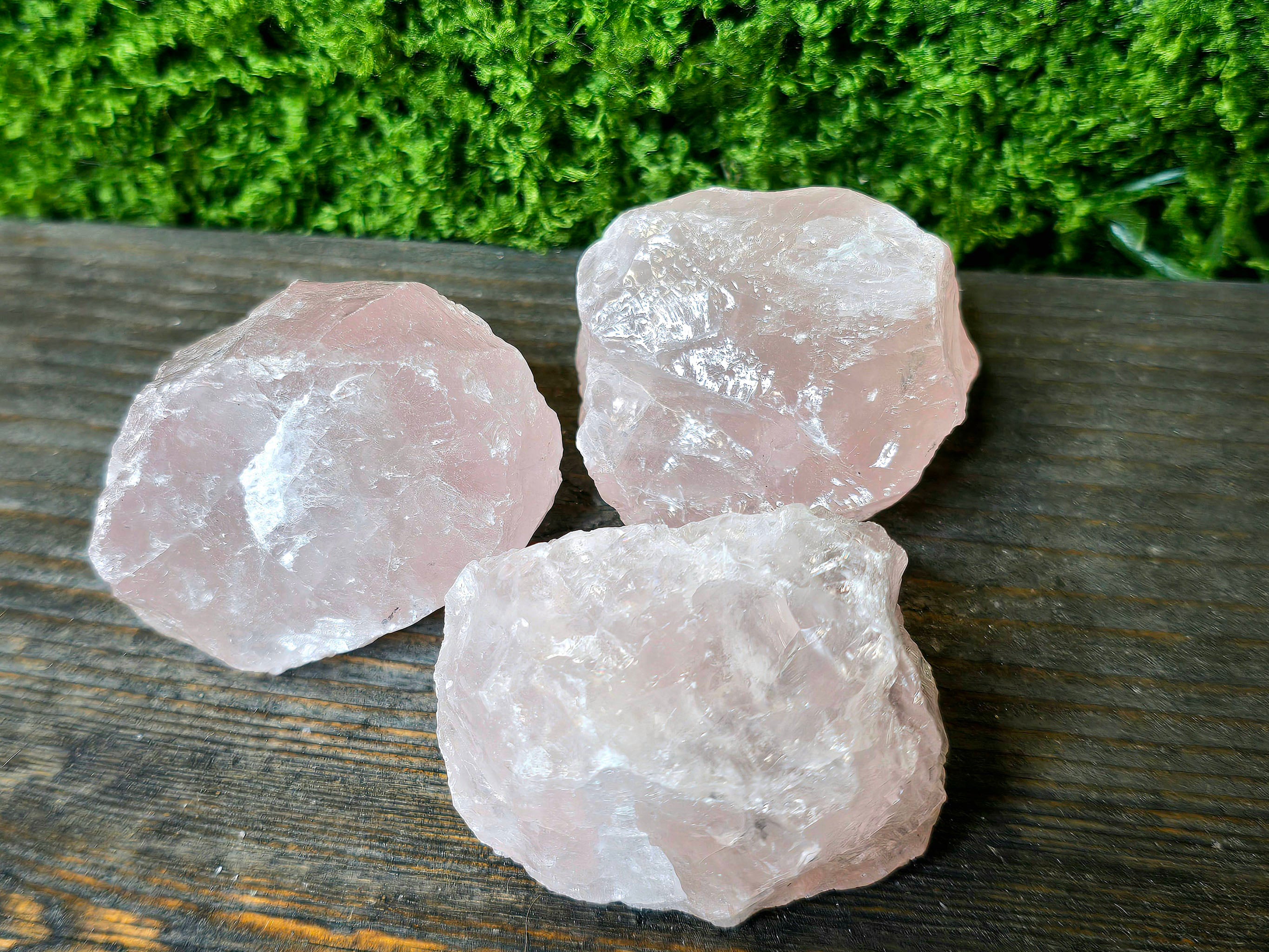 Ruusukvartsi raakapala