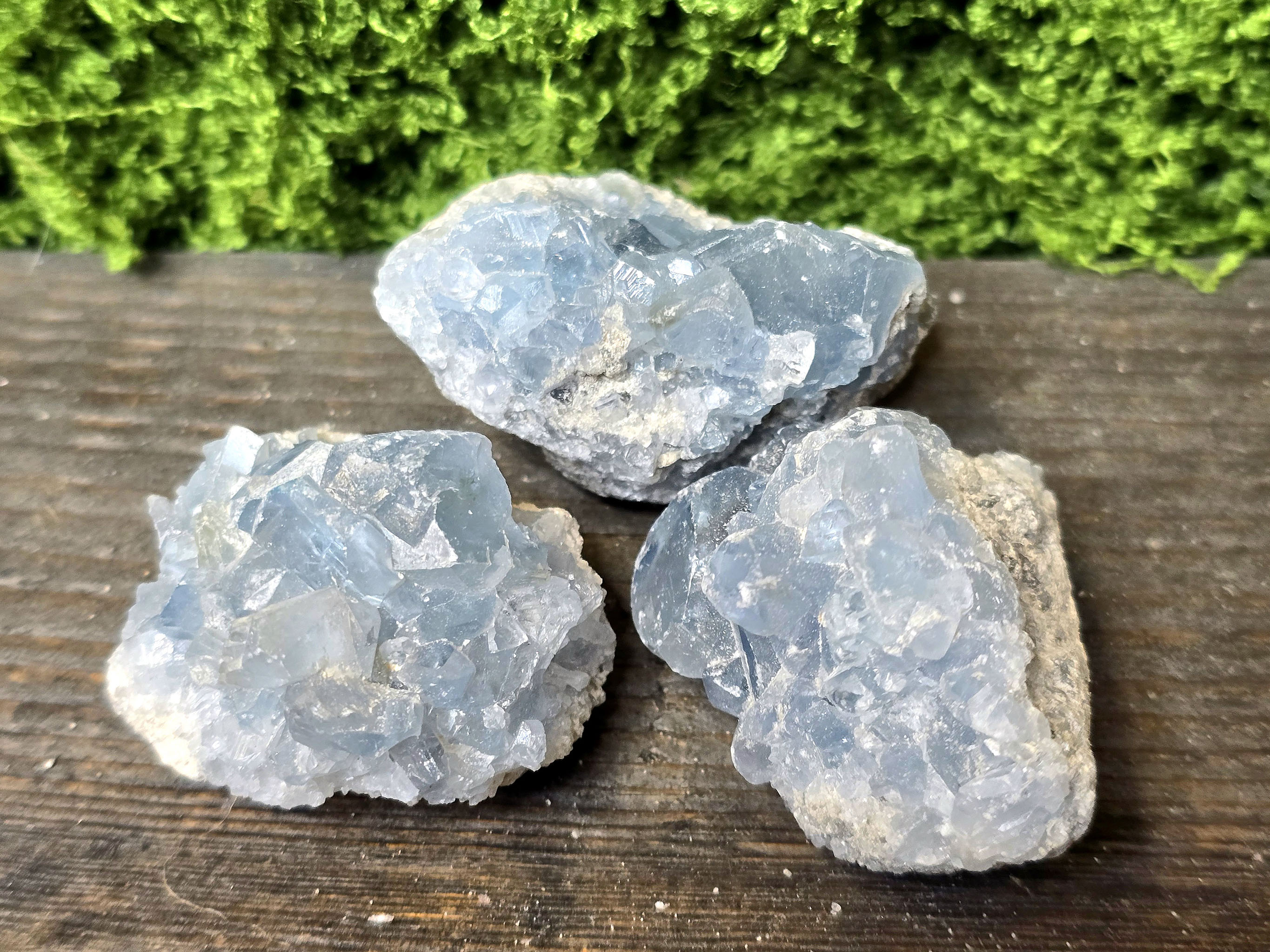 Selestiitti raakapala