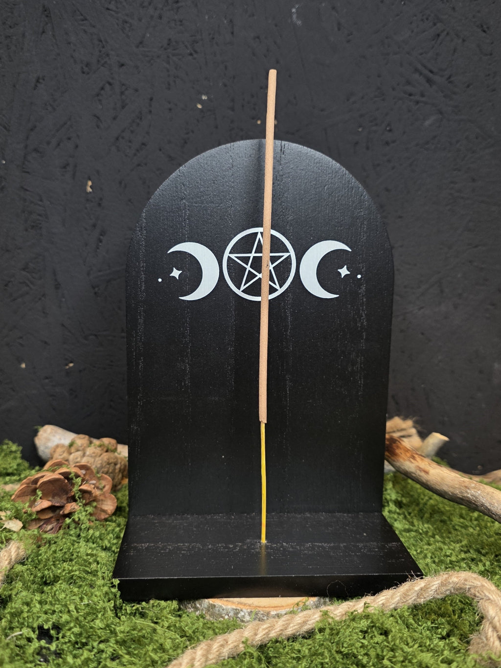 Triple Moon seinäteline suitsuketikuille