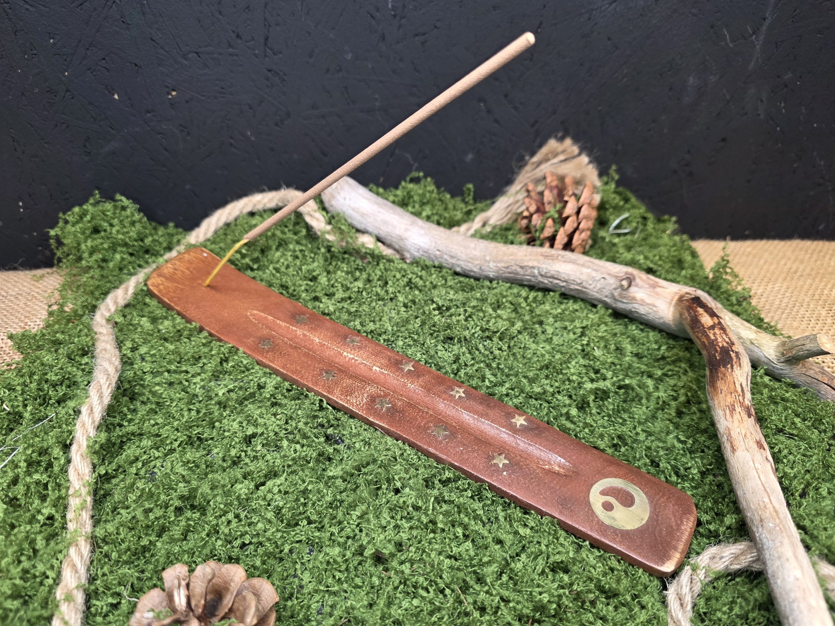 Puiset suitsukepidikkeet