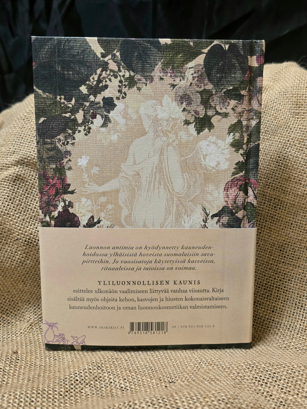 Yliluonnollisen kaunis