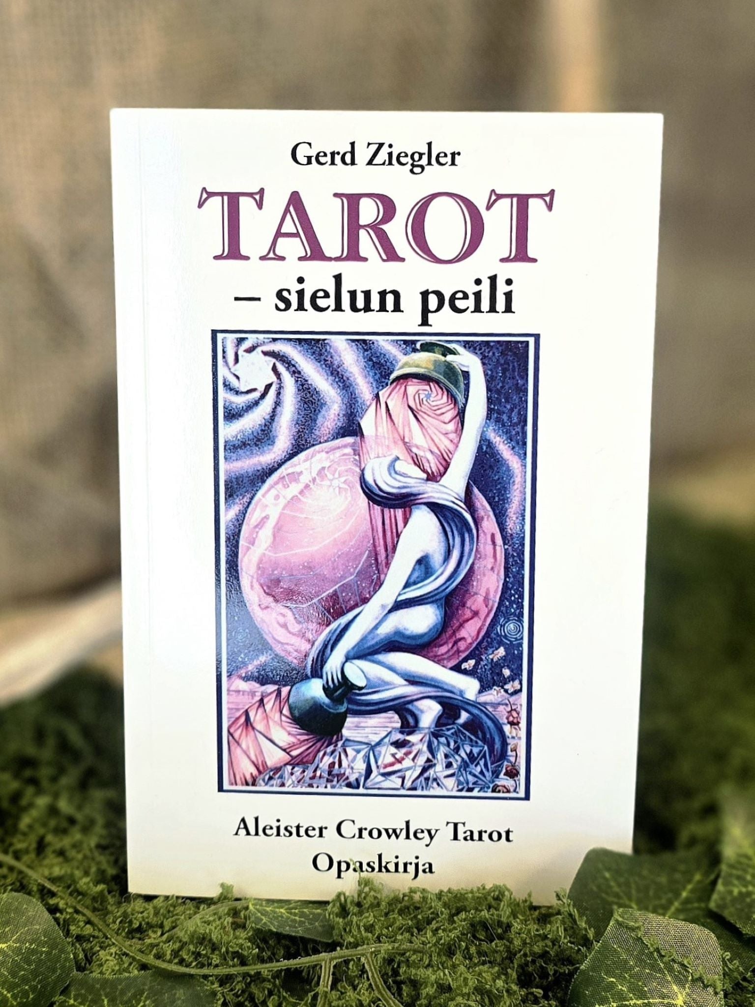Crowley Thot -tarotkortit & Tarot Sielun peili -opaskirja