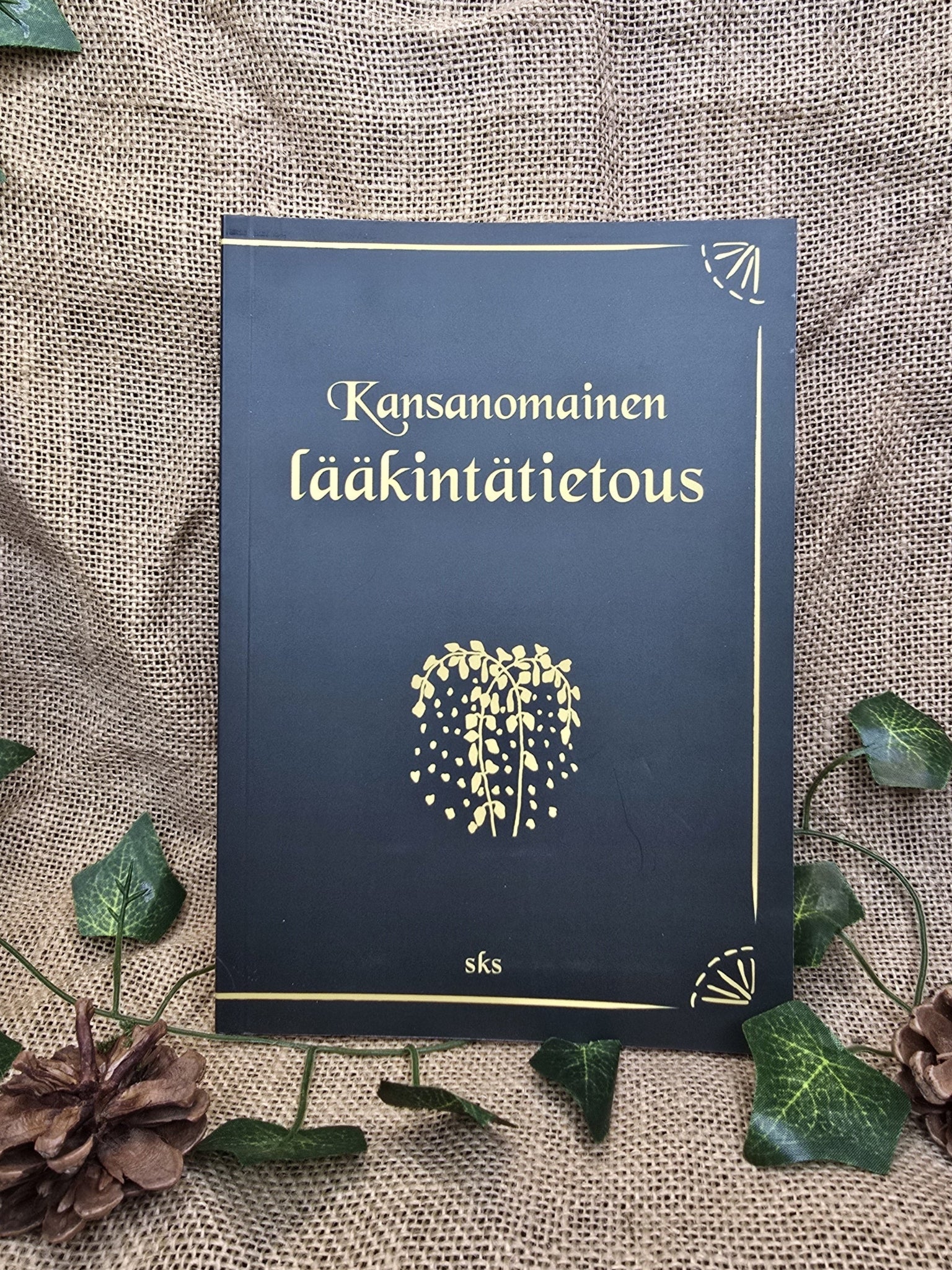 Kansanomainen lääkintätietous - Inked Mystiqs