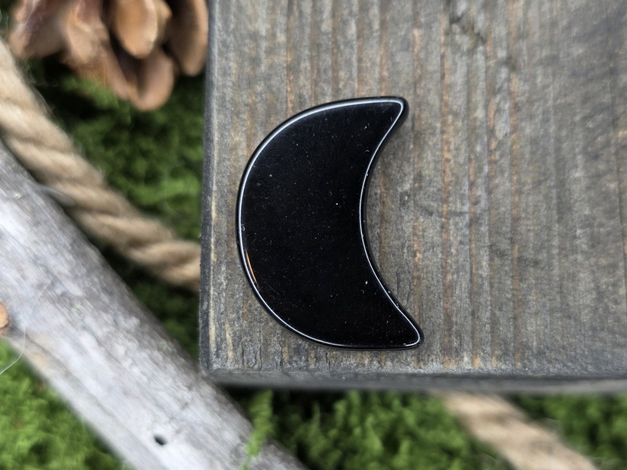 Kristallikuut - Inked Mystiqs