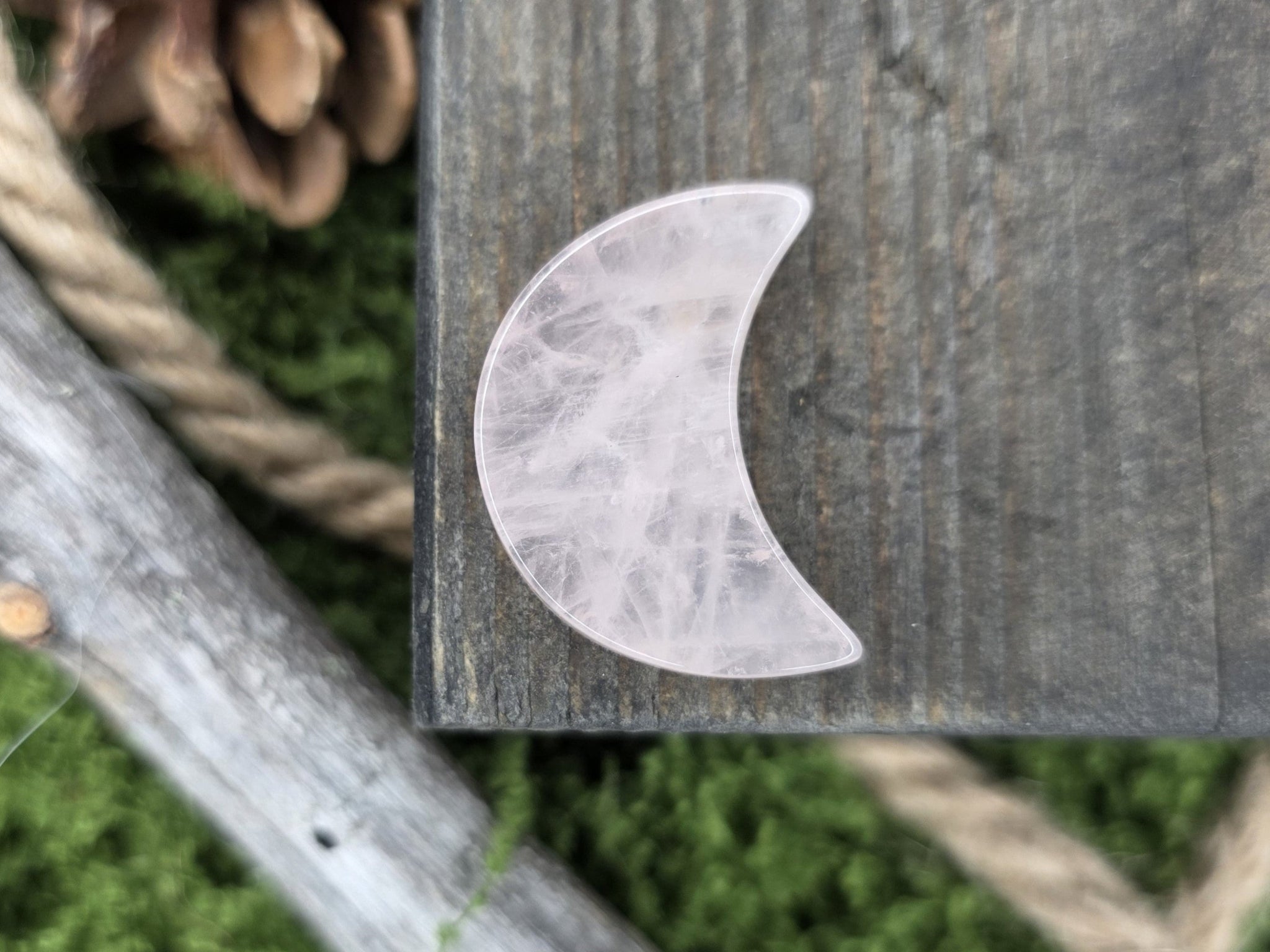 Kristallikuut - Inked Mystiqs