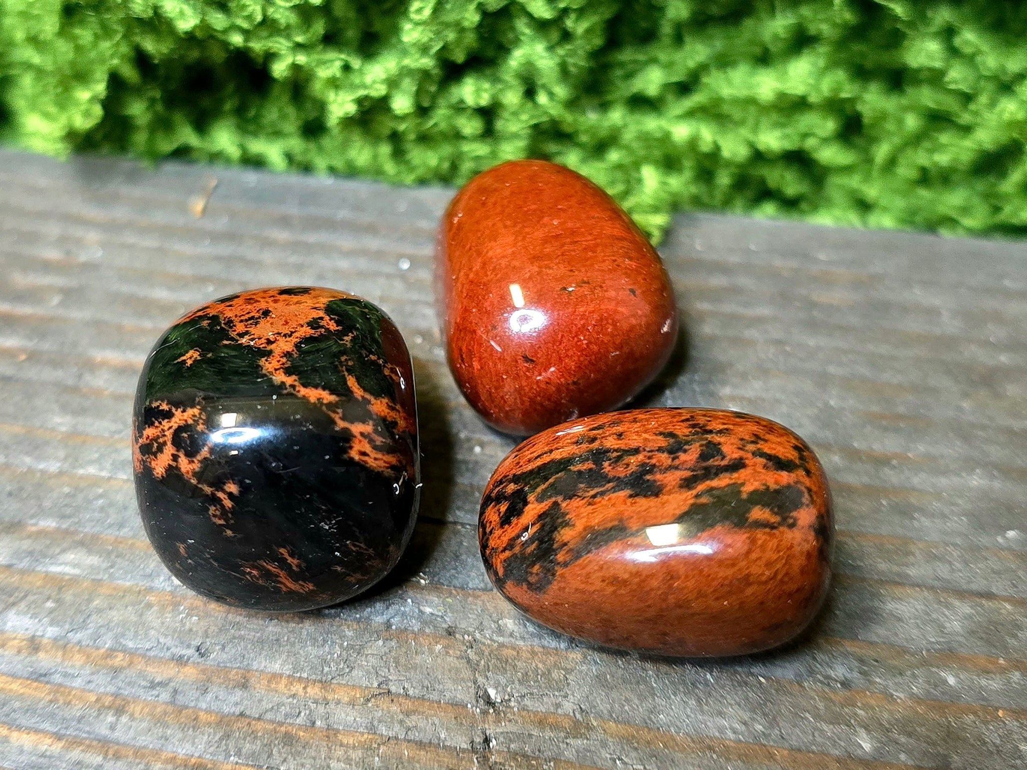 Mahonki Obsidiaani - Inked Mystiqs