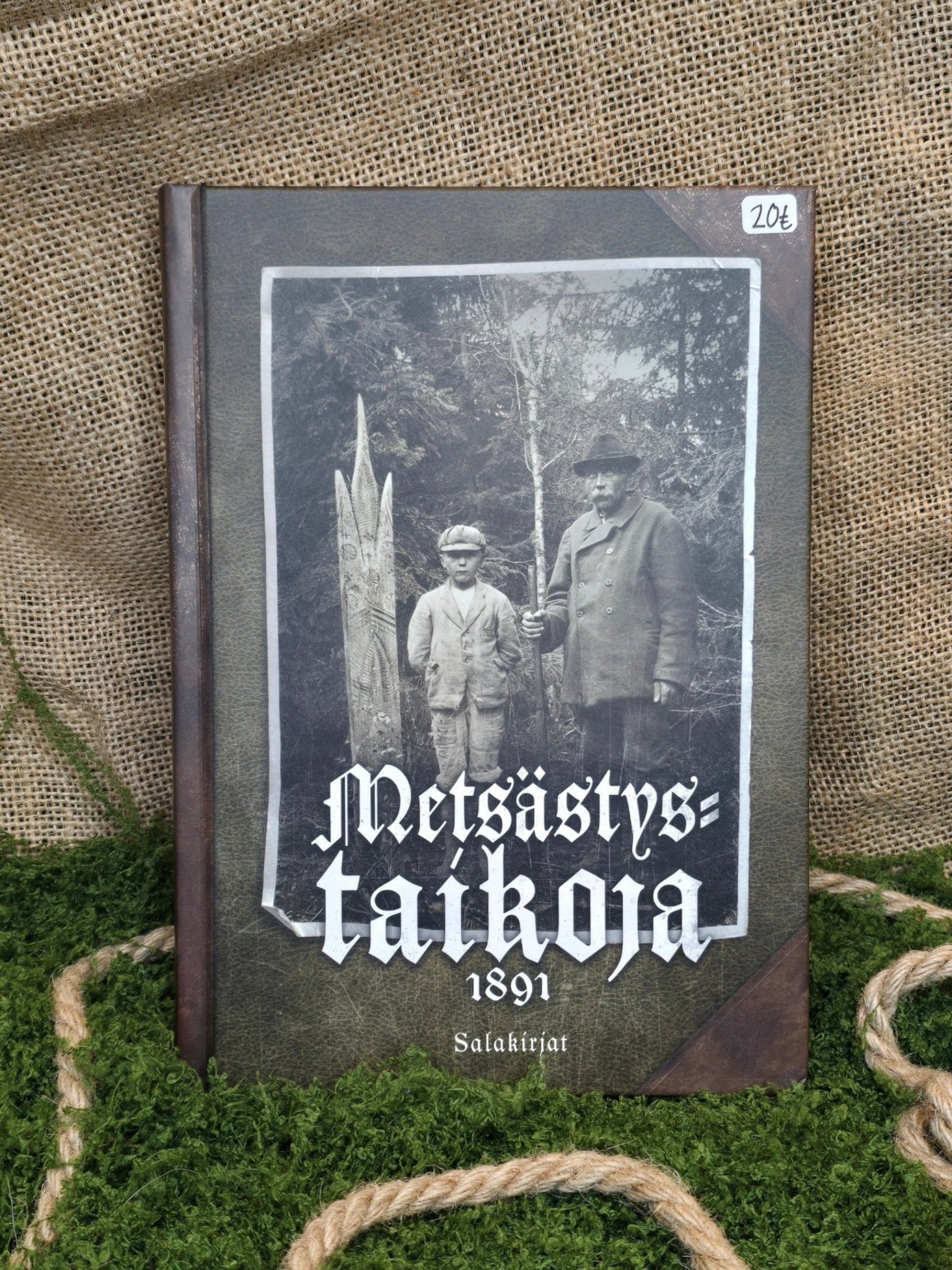 Metsästystaikoja vuodelta 1891 - Inked Mystiqs