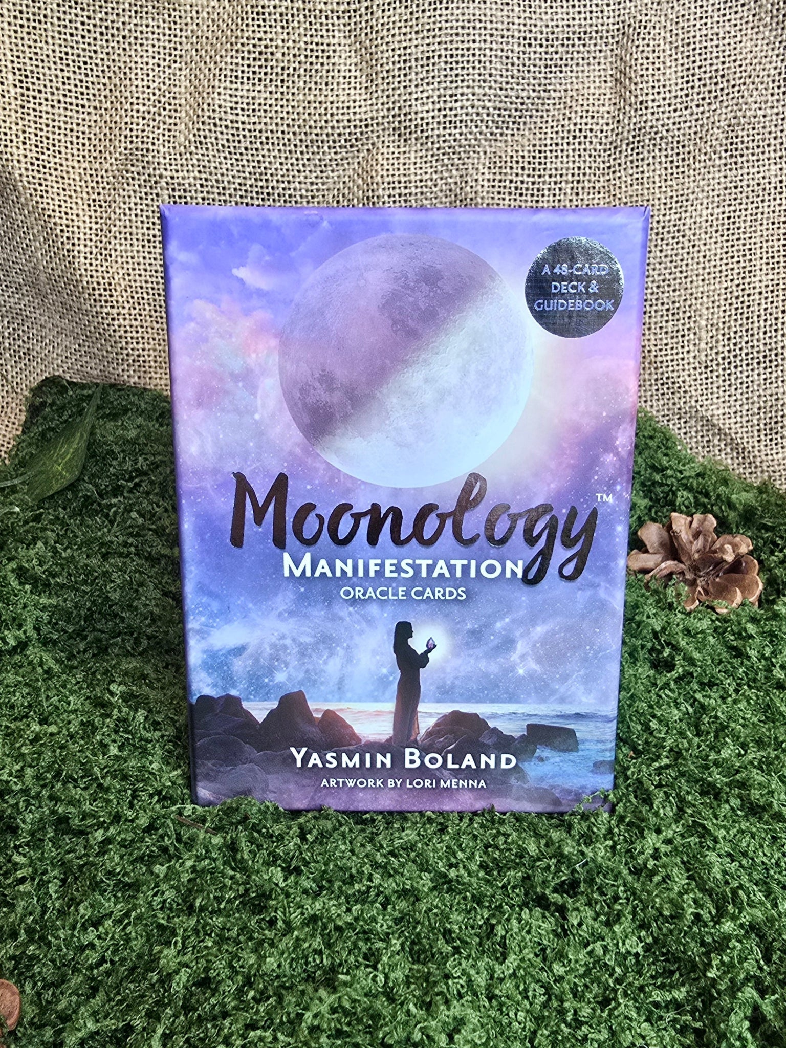 Moonology Manifestation Oracle - oraakkelikortit - Inked Mystiqs