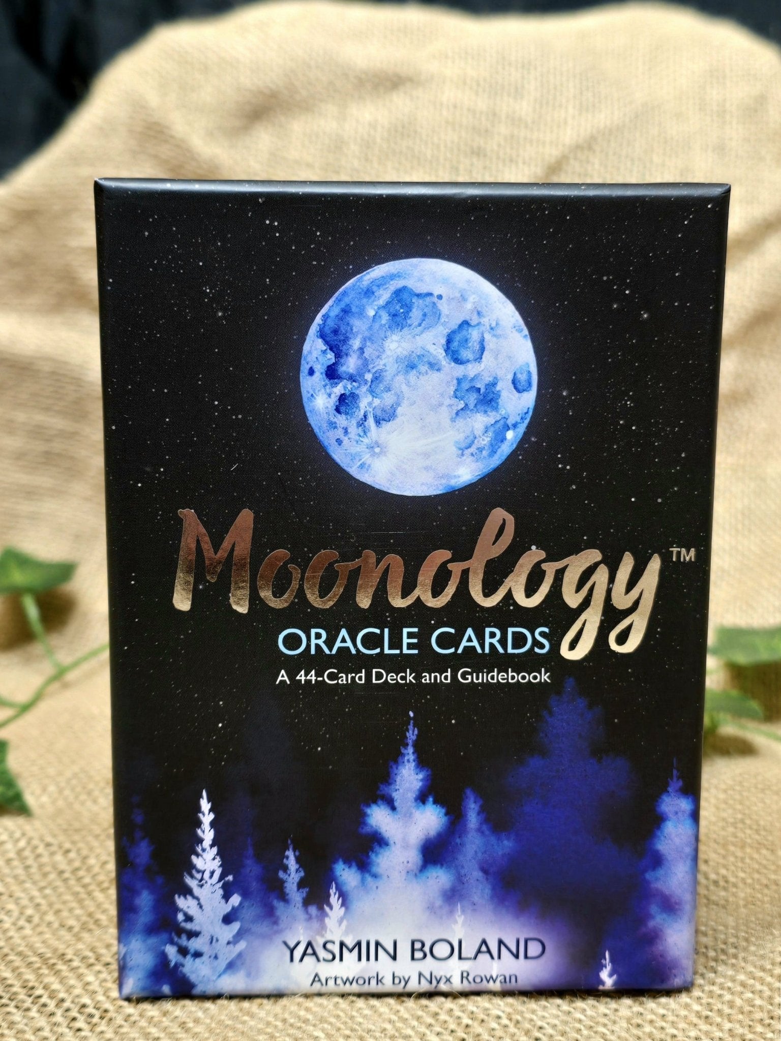 Moonology - oraakkelikortit - Inked Mystiqs