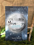 Moonology - Working with the Magic of Lunar Cycles, Yasmin Bolandin kirja. Inked Mystiqs verkkokaupasta.