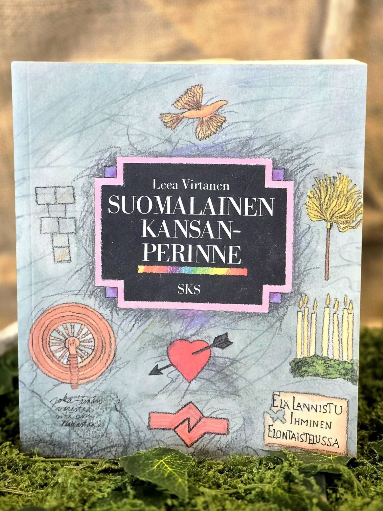 Suomalainen kansanperinne, Leena Virtanen kirja. Etukansi.