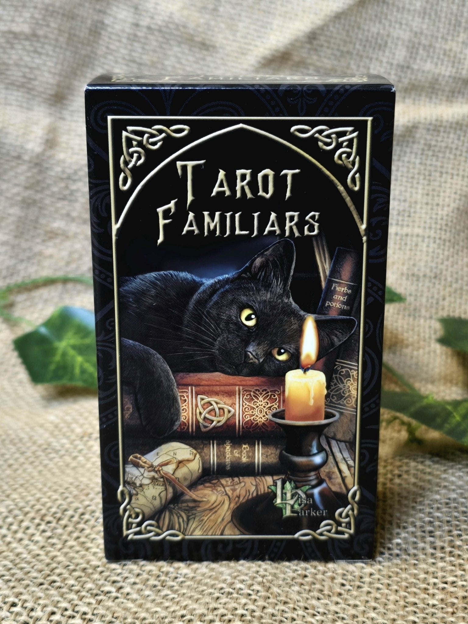 Tarot Familiars - tarotkortit - Inked Mystiqs