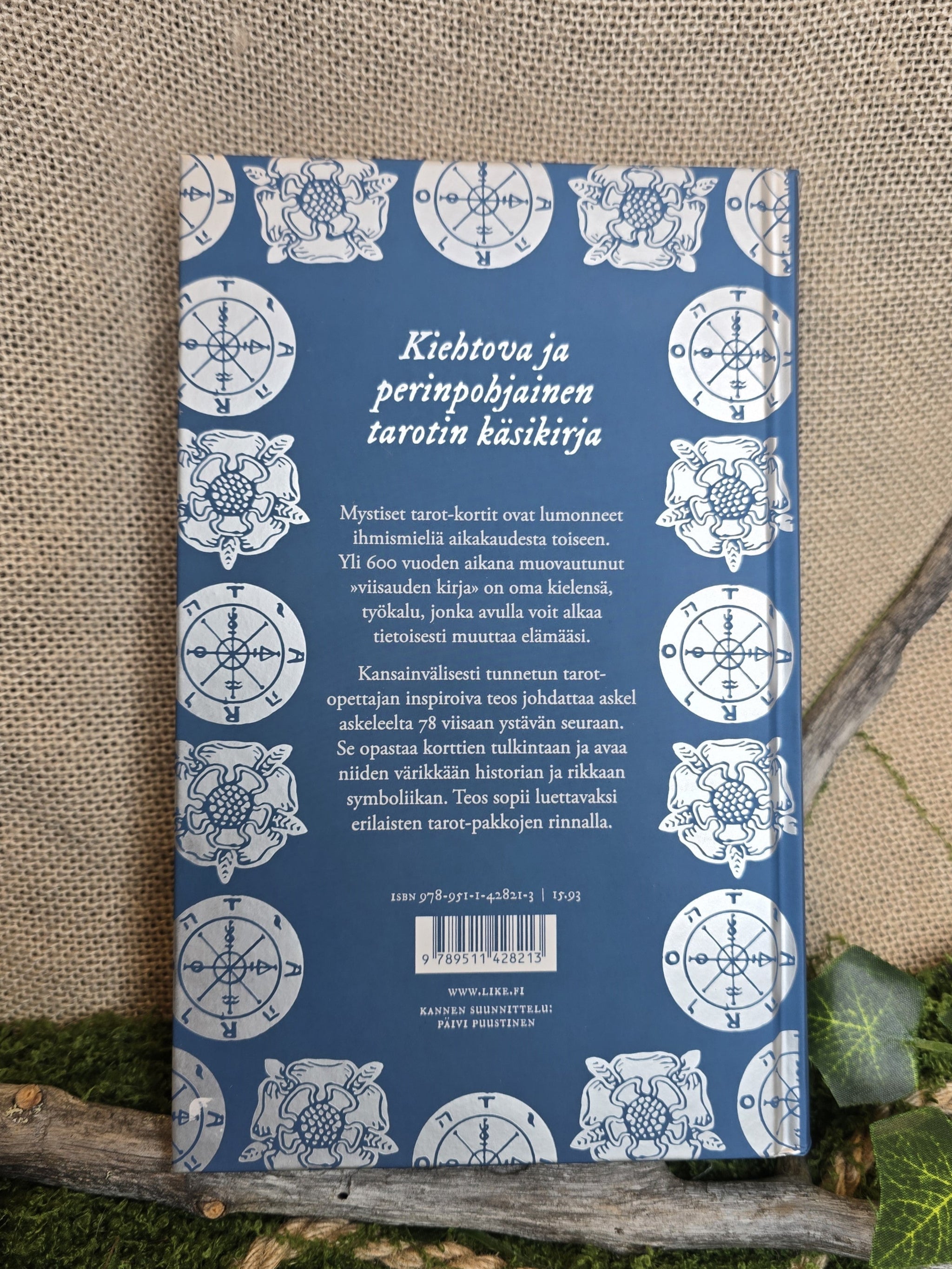 Tarot - Korttien viisaus