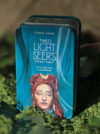 The light seers pocket tarot kortit