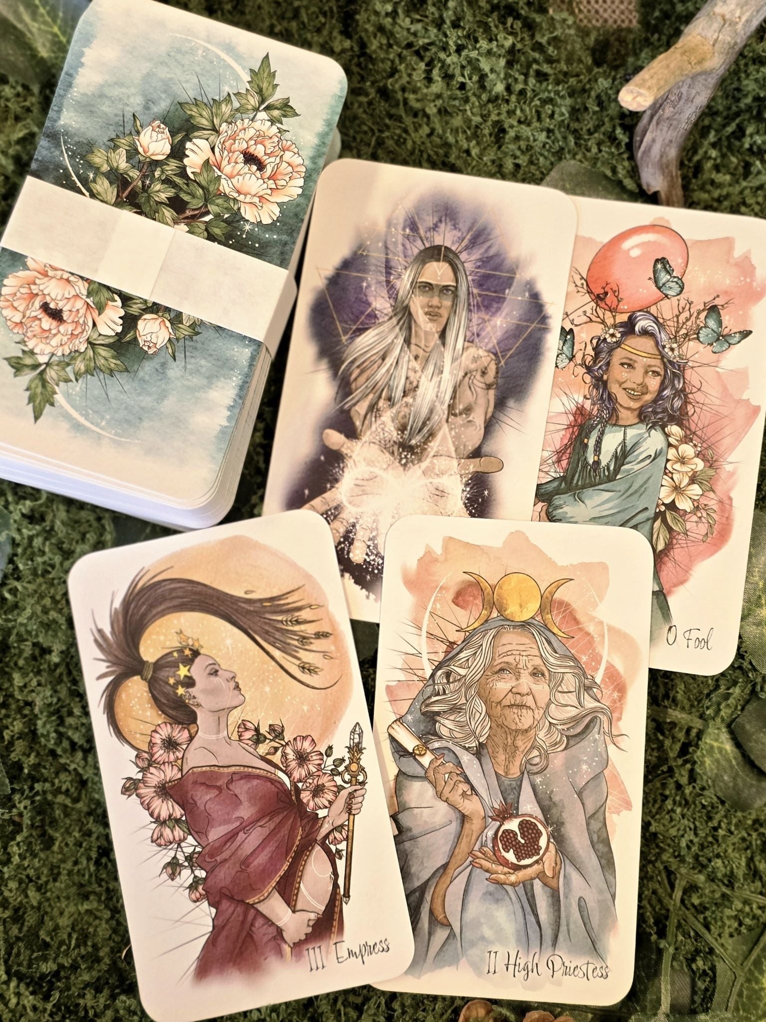 The Unfolding Path Tarot -tarotkortit