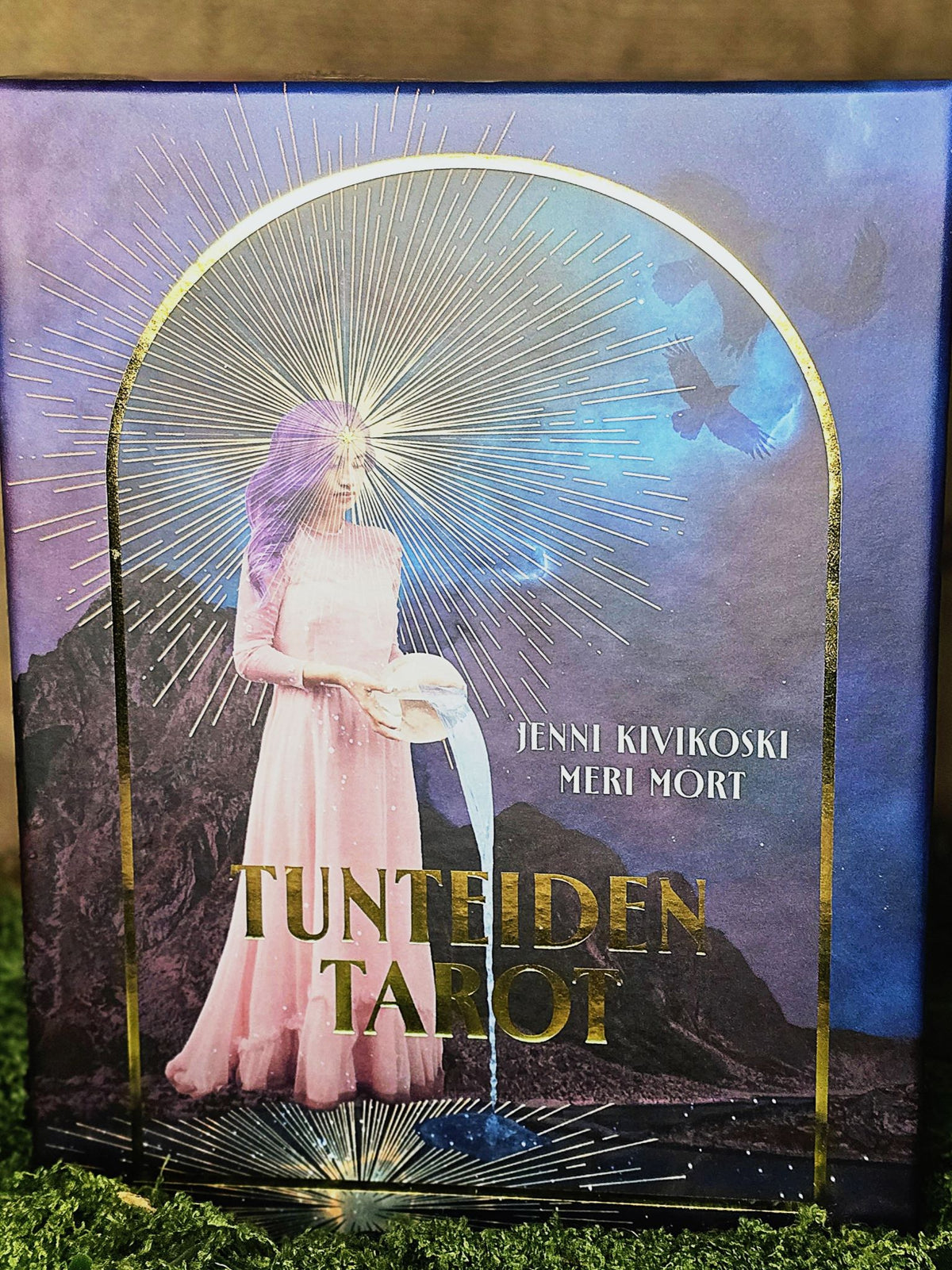 Tunteiden Tarot -tarotkortit & kirja