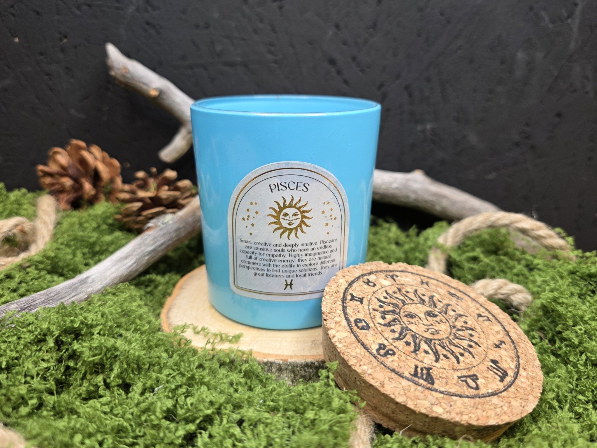 Tuoksuvat Horoskooppikynttilät kristalleilla, 12 erilaista - Inked Mystiqs