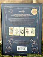 Uuden ajan tarot, kortit ja opaskirja. Suomeksi. 