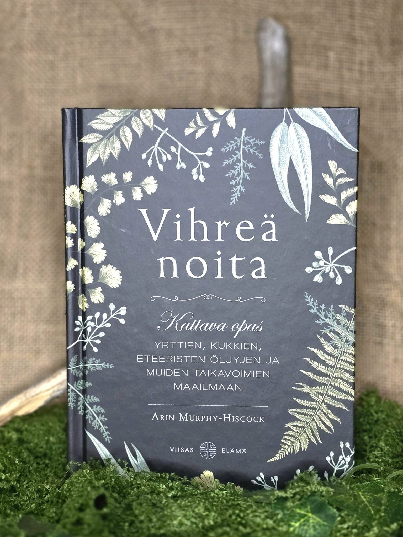 Vihreä noita kirja.