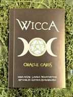Wicca Oracle oraakkelikortit. Inked Mystiqsiltä.