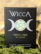 Wicca Oracle oraakkelikortit. Inked Mystiqsiltä.